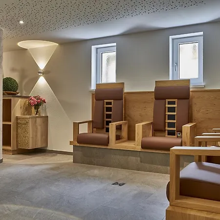 Hotell Arzlerhof Arzl im Pitztal