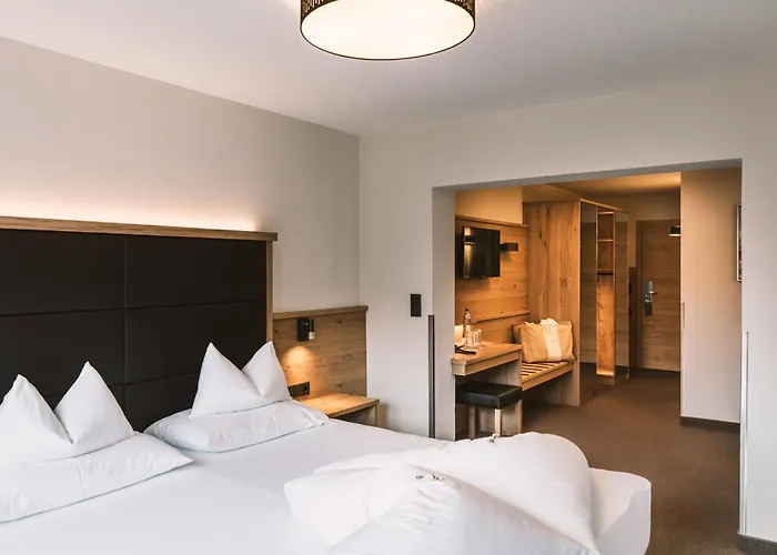 ホテル Arzlerhof アルツル・イム・ピッツタール