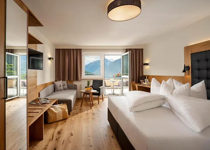 ホテル Arzlerhof アルツル・イム・ピッツタール