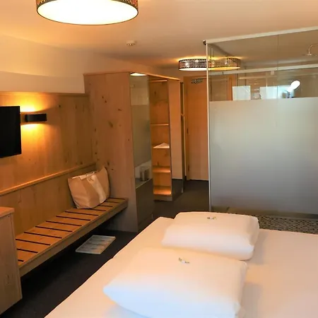 Hotell Arzlerhof