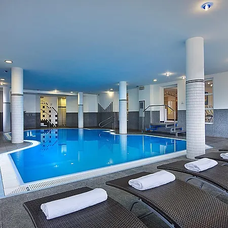 Arzlerhof Hotel 4*